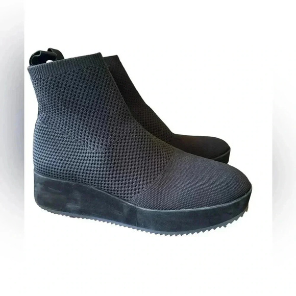 Eileen Fisher Mars Knit Wedge Heel Booties Size 9 - Picture 1 of 16